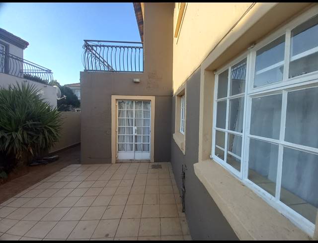 2 BEDROOM FREEHOLD FOR SALE IN BRAKPAN NORTH